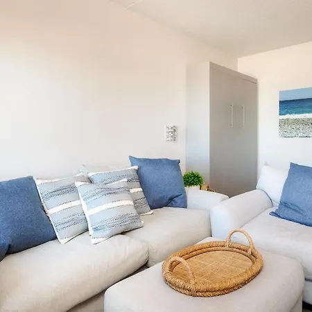 Direct Oceanfront Studio Suite! Hampton Exterior photo