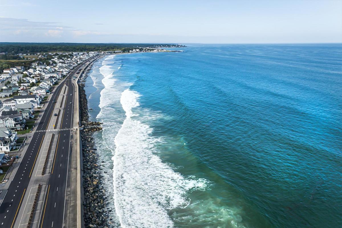Direct Oceanfront Suite! Hampton