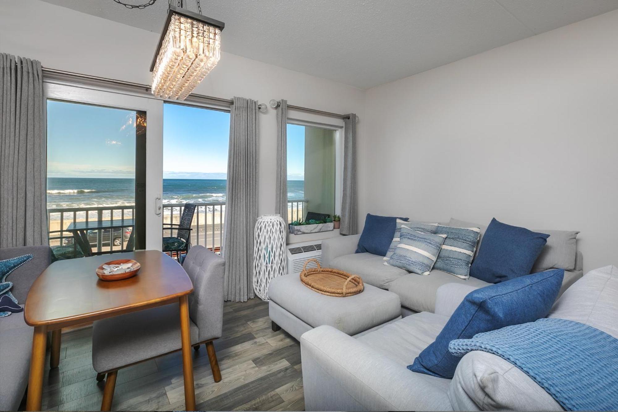 Apartment Direct Oceanfront Suite!